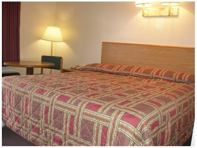 Passport Inn Perry Oda fotoğraf